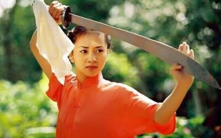 Nữ hoàng wushu Thúy Hiền tiết lộ từng bị trầm cảm nặng, tham gia Chị đẹp để truyền cảm hứng